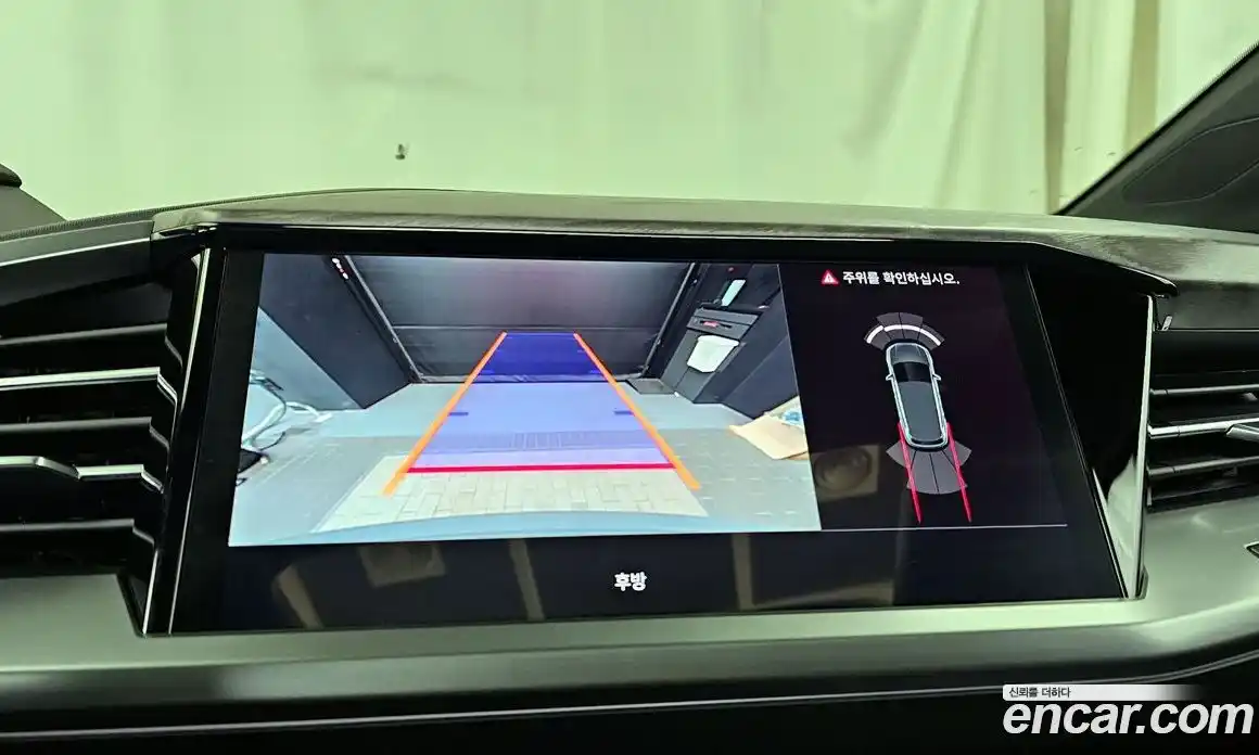 Audi Q4 e-tron 2025 0.2 Автомат в Москве № 162360, фото 5