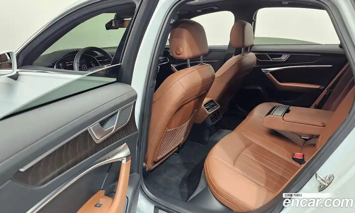 Audi A6 2023 2.0 Автомат в Москве № 162774, фото 13