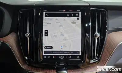 Volvo XC60 2025 2.0 Автомат в Москве № 164190, миниатюра 12