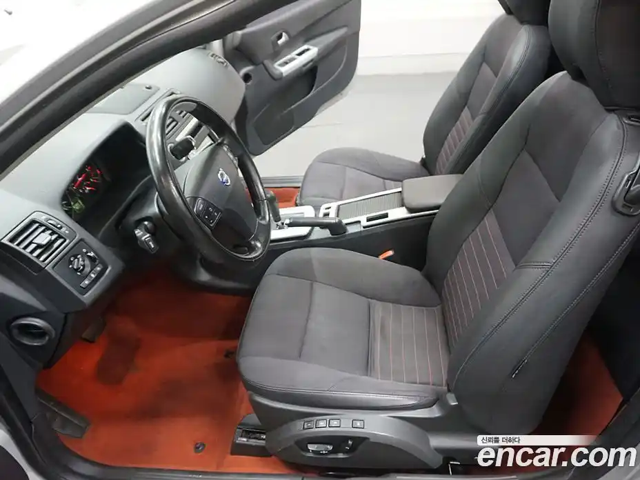 Volvo C30 2012 2.0 Автомат в Москве № 164862, фото 10