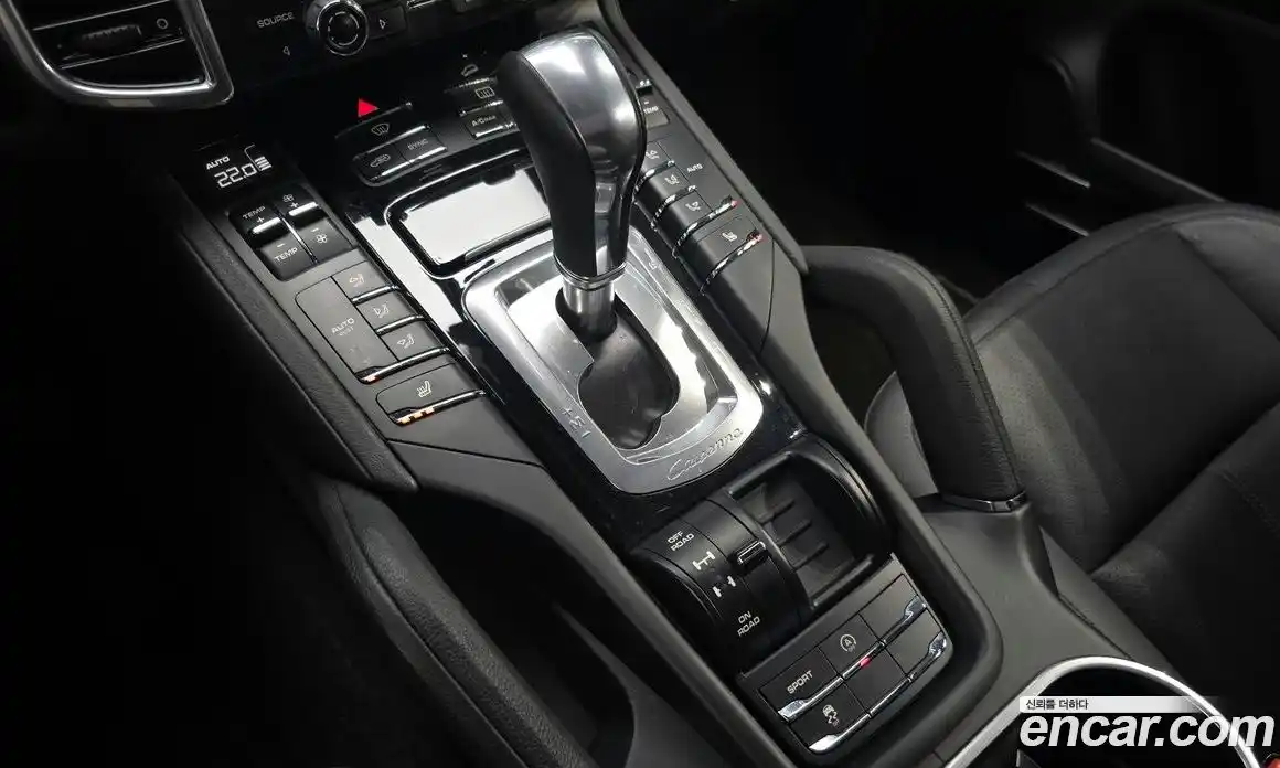 Porsche Cayenne 2014 3.6 Автомат в Москве № 165518, фото 8