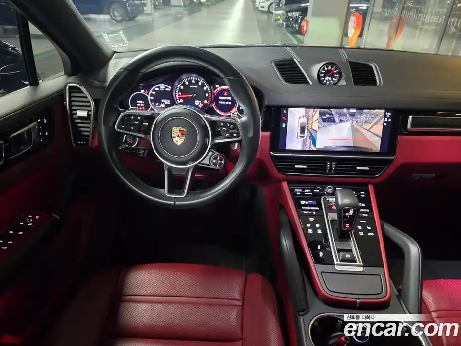 Porsche Cayenne 2023 3.0 Автомат в Москве № 165826, фото 14