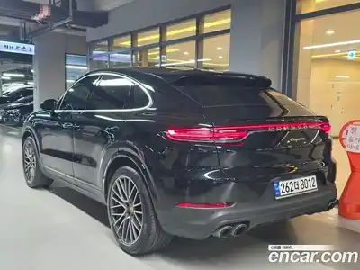 Porsche Cayenne 2023 3.0 Автомат в Москве № 165826, миниатюра 5