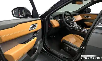 Land Rover Range-Rover Velar 2023 3.0 Автомат в Москве № 166085, миниатюра 7