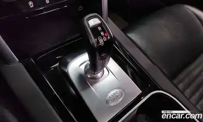 Land Rover Discovery Sport 2021 2.0 Автомат в Москве № 166141, миниатюра 11