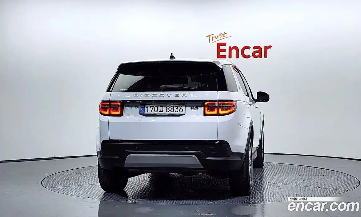 Land Rover Discovery Sport 2021 2.0 Автомат в Москве № 166141, фото 16