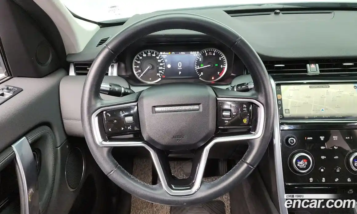 Land Rover Discovery Sport 2021 2.0 Автомат в Москве № 166141, фото 3
