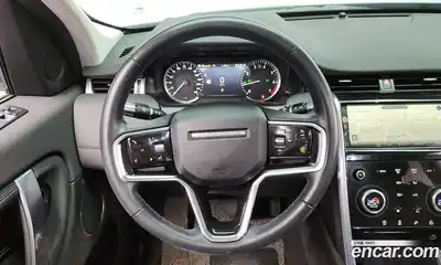 Land Rover Discovery Sport 2021 2.0 Автомат в Москве № 166141, миниатюра 3