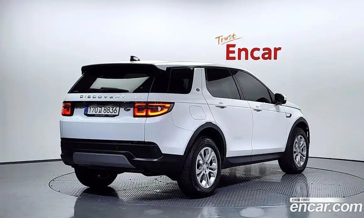 Land Rover Discovery Sport 2021 2.0 Автомат в Москве № 166141, фото 6