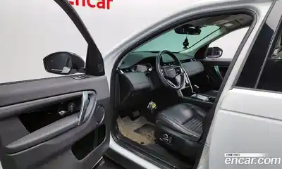 Land Rover Discovery Sport 2021 2.0 Автомат в Москве № 166141, миниатюра 8