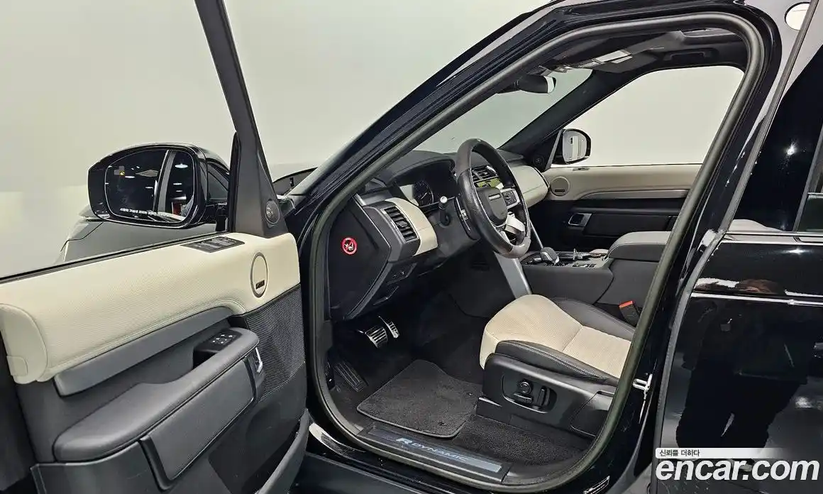 Land Rover Discovery 2023 3.0 Автомат в Москве № 166215, фото 11