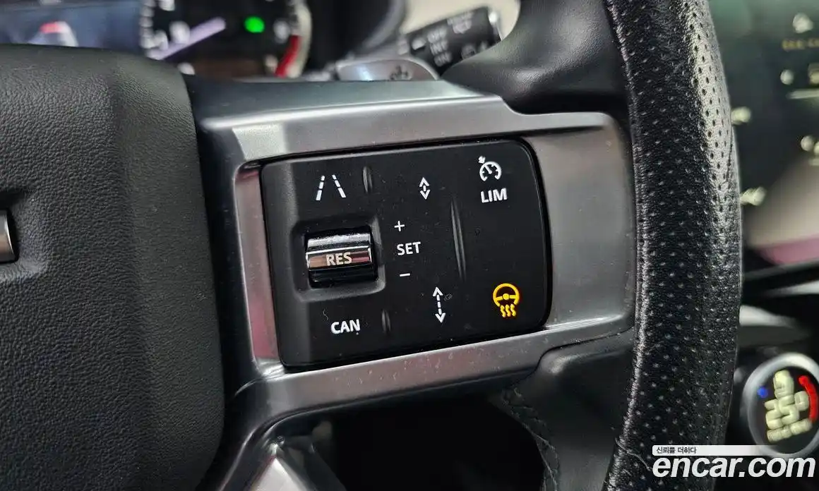 Land Rover Discovery 2023 3.0 Автомат в Москве № 166215, фото 19