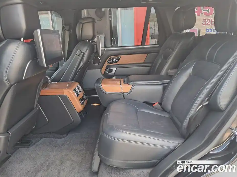 Land Rover Range-Rover 2019 5.0 Автомат в Москве № 166815, фото 13