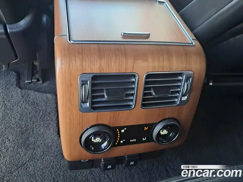 Land Rover Range-Rover 2019 5.0 Автомат в Москве № 166815, фото 14