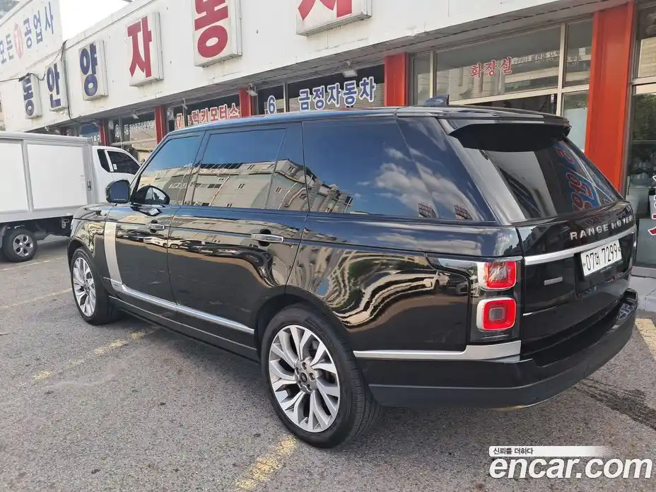 Land Rover Range-Rover 2019 5.0 Автомат в Москве № 166815, фото 4