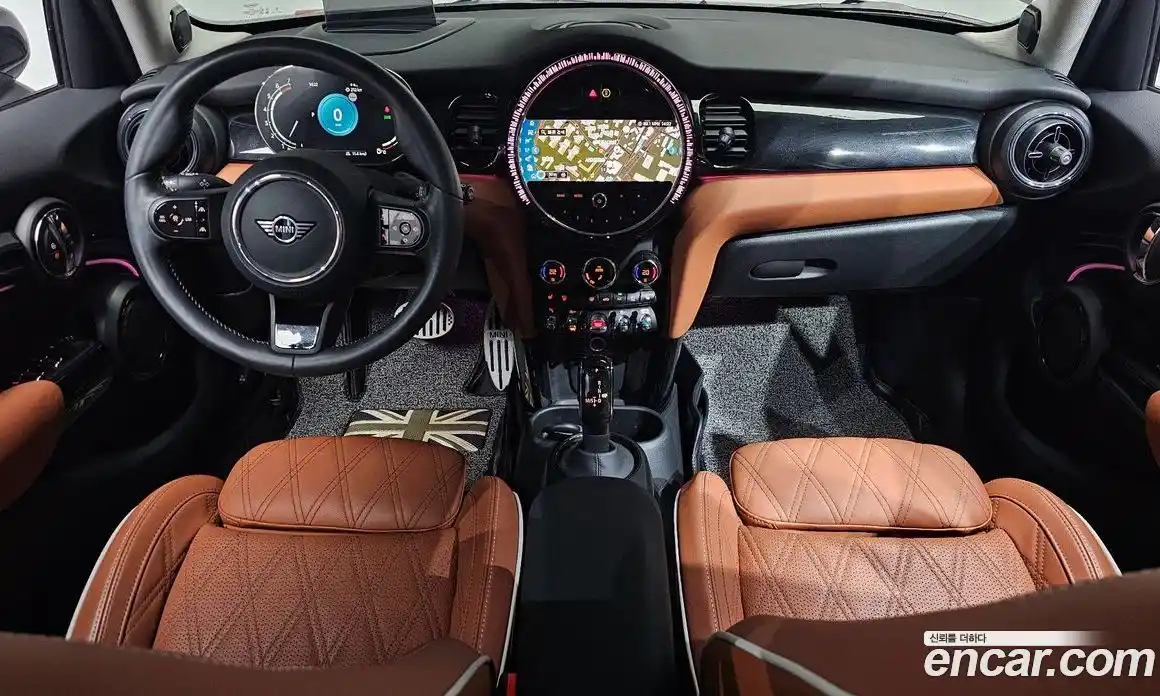 Mini Cooper 2024 2.0 Автомат в Москве № 166989, фото 7