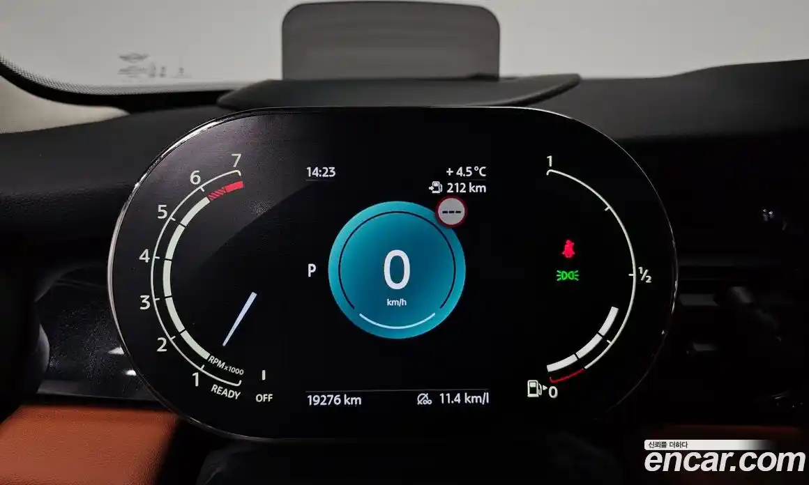 Mini Cooper 2024 2.0 Автомат в Москве № 166989, фото 8