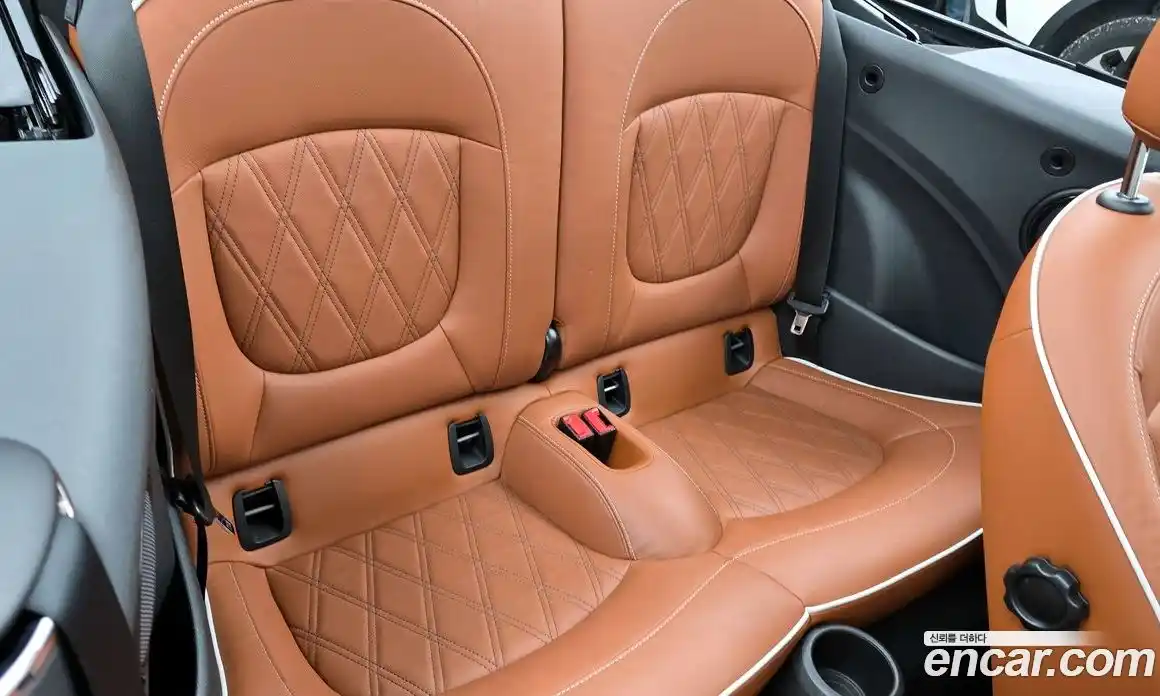 Mini Cooper Convertible 2022 2.0 Автомат в Москве № 167038, фото 12