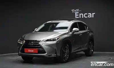 Lexus NX, 2016