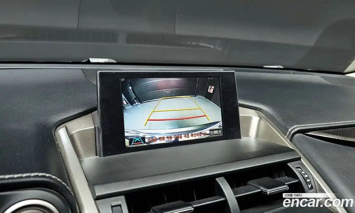 Lexus NX 2016 2.0 Автомат в Москве № 168282, фото 17