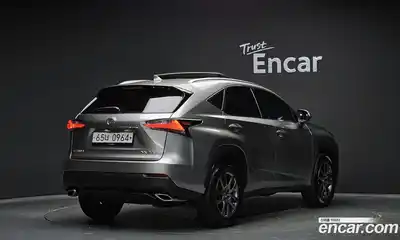 Lexus NX 2016 2.0 Автомат в Москве № 168282, миниатюра 8