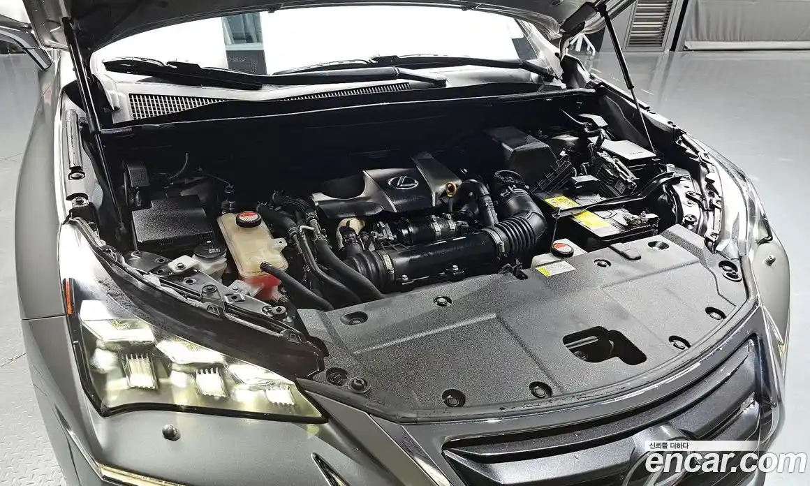 Lexus NX 2016 2.0 Автомат в Москве № 168282, фото 10