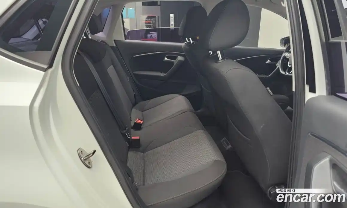 Volkswagen Polo 2015 1.4 Автомат в Москве № 168794, фото 12