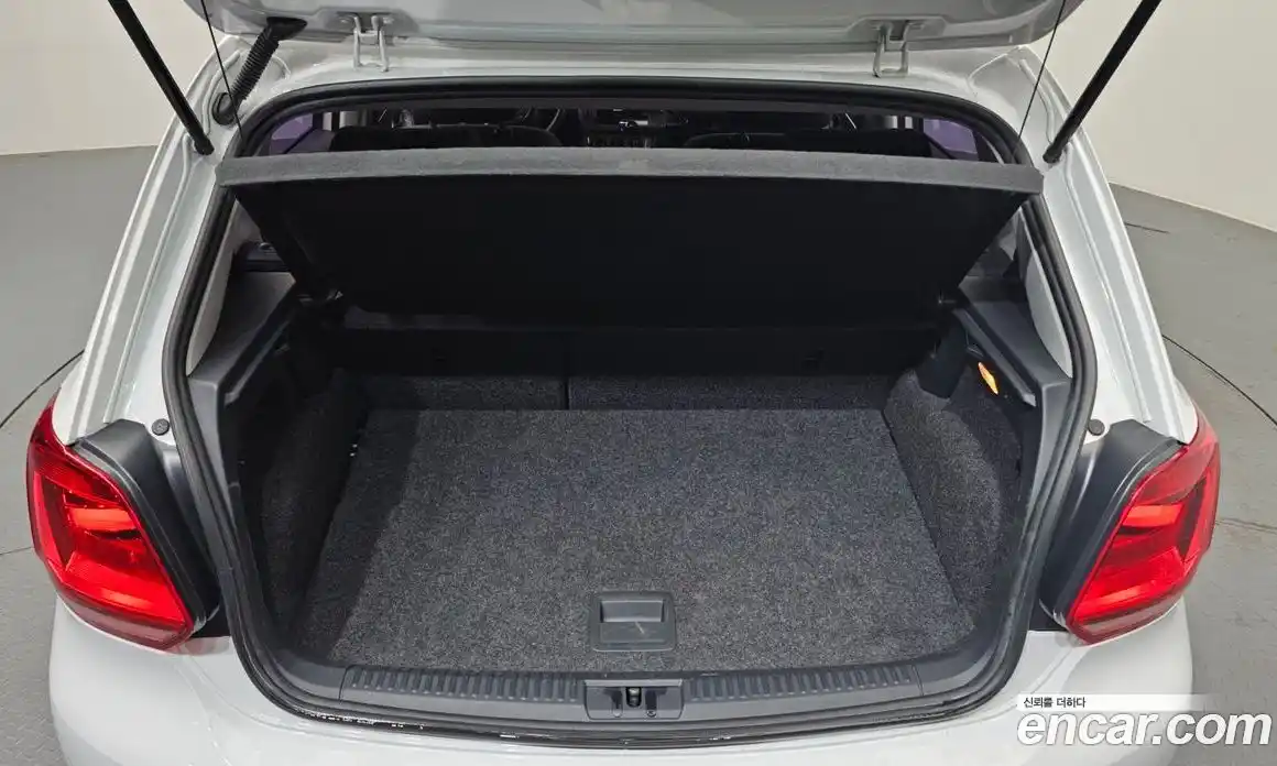 Volkswagen Polo 2015 1.4 Автомат в Москве № 168794, фото 20