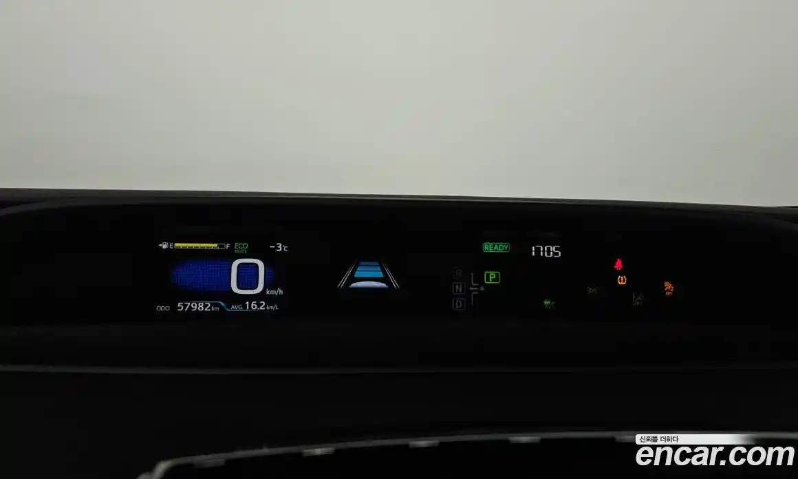 Toyota Prius 2021 1.8 Автомат в Москве № 170274, фото 4