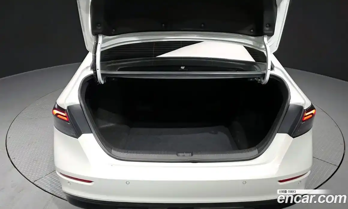 Honda Accord 2023 2.0 Автомат в Москве № 170442, фото 10