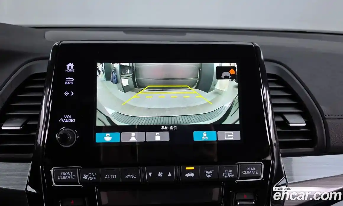 Honda Odyssey 2021 3.5 Автомат в Москве № 170474, фото 13