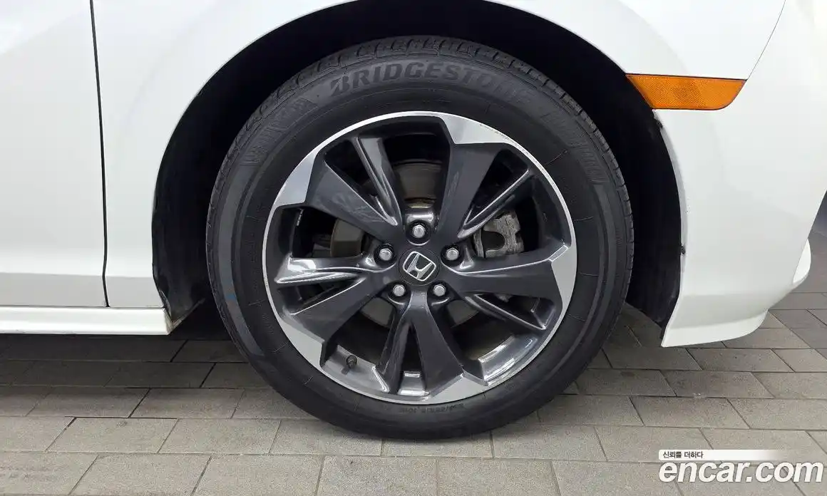 Honda Odyssey 2021 3.5 Автомат в Москве № 170474, фото 5