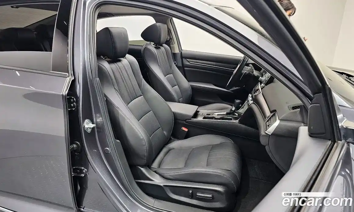 Honda Accord 2021 1.5 Автомат в Москве № 170483, фото 12