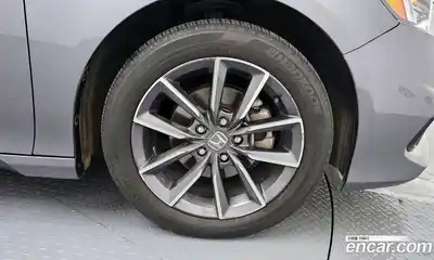 Honda Accord 2021 1.5 Автомат в Москве № 170483, миниатюра 5