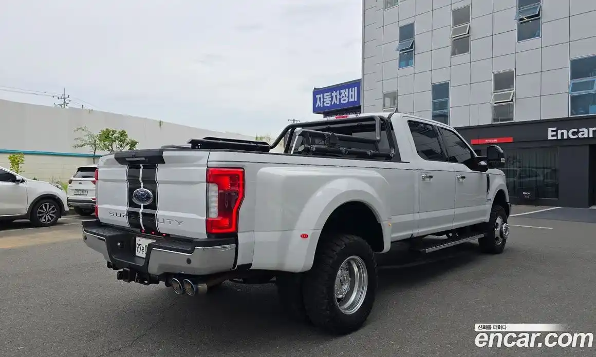 Ford F350 2019 6.2 Автомат в Москве № 170793, фото 13