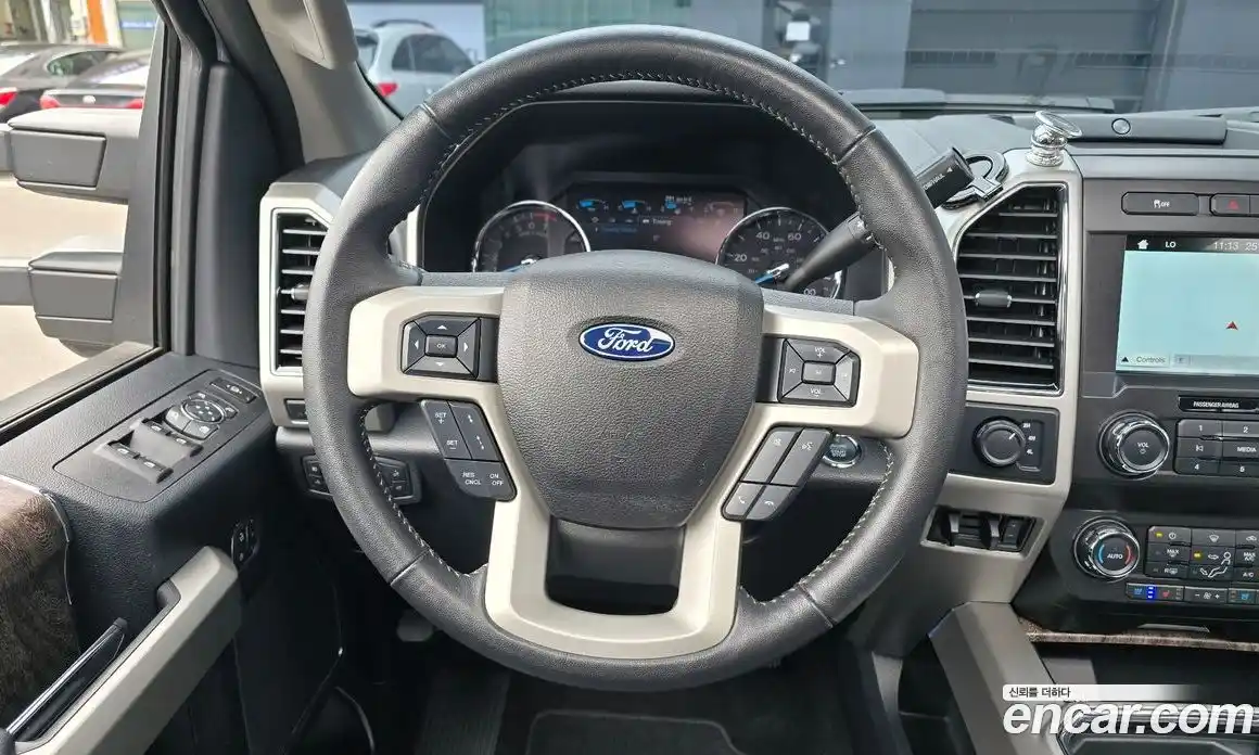 Ford F350 2019 6.2 Автомат в Москве № 170793, фото 15