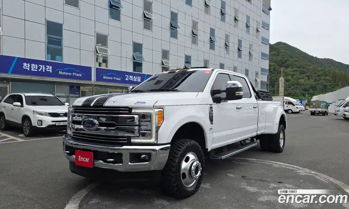 Ford F350 2019 6.2 Автомат в Москве № 170793, фото 20