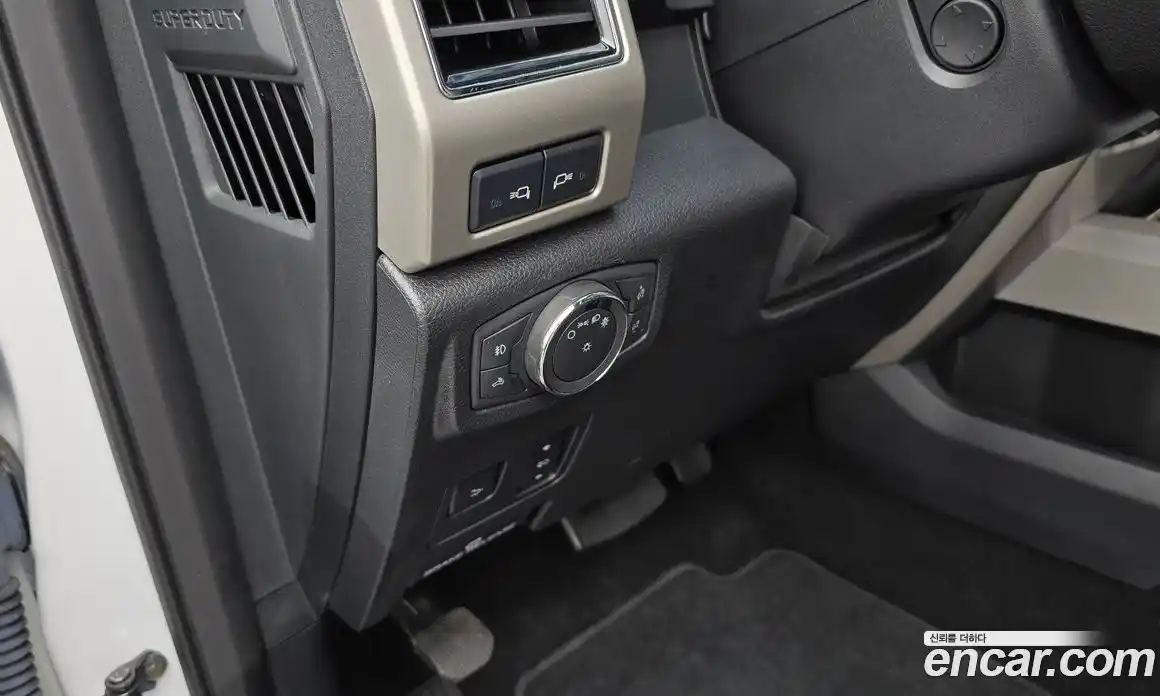 Ford F350 2019 6.2 Автомат в Москве № 170793, фото 7