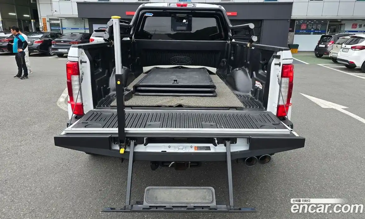 Ford F350 2019 6.2 Автомат в Москве № 170793, фото 9