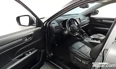 Renault QM6 2018 2.0 Автомат в Москве № 176535, миниатюра 9