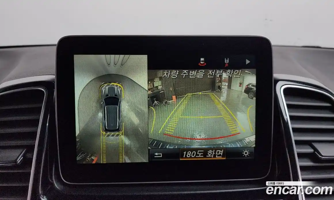 Mercedes-Benz GLE-Class 2018 3.0 Автомат в Москве № 180440, фото 16