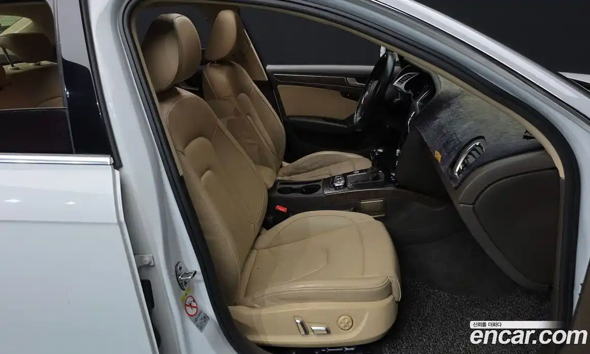 Audi A4 2015 2.0 Автомат в Москве № 181255, фото 12