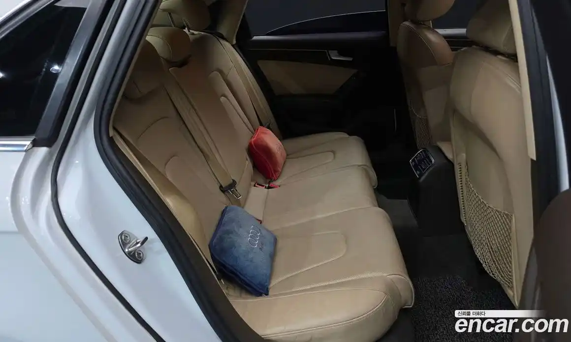 Audi A4 2015 2.0 Автомат в Москве № 181255, фото 15