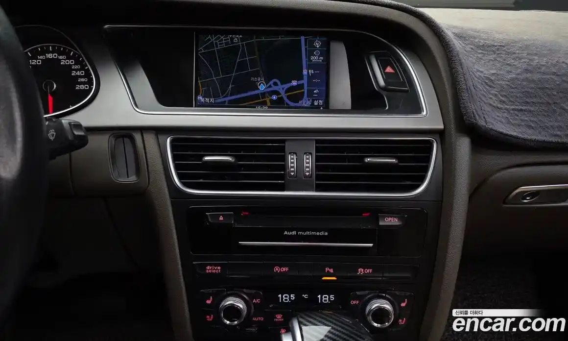 Audi A4 2015 2.0 Автомат в Москве № 181255, фото 16