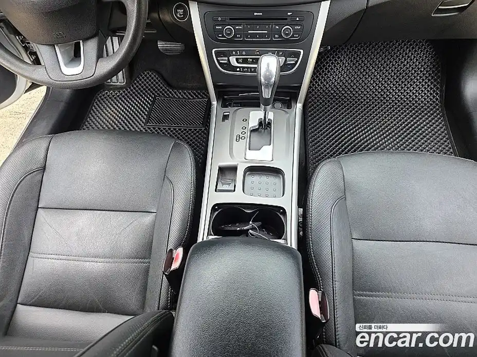 Renault SM5 2014 1.5 Автомат в Москве № 185911, фото 17