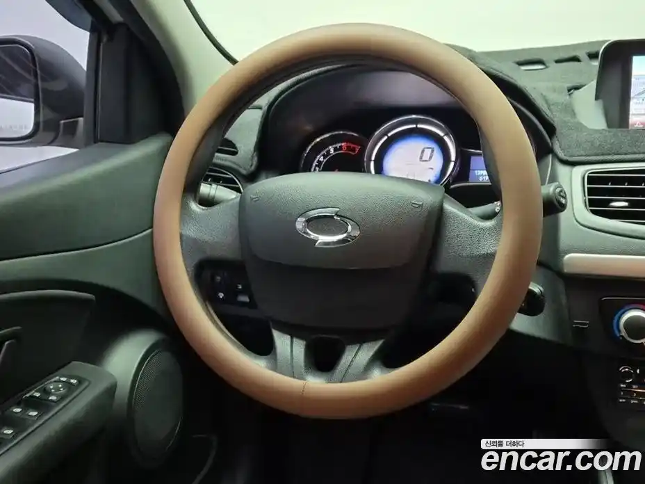 Renault SM3 2014 1.6 Автомат в Москве № 186347, фото 19