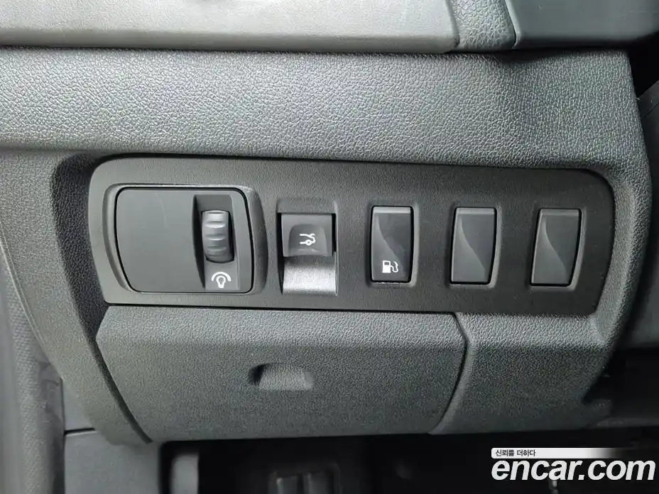 Renault SM3 2014 1.6 Автомат в Москве № 186347, фото 10