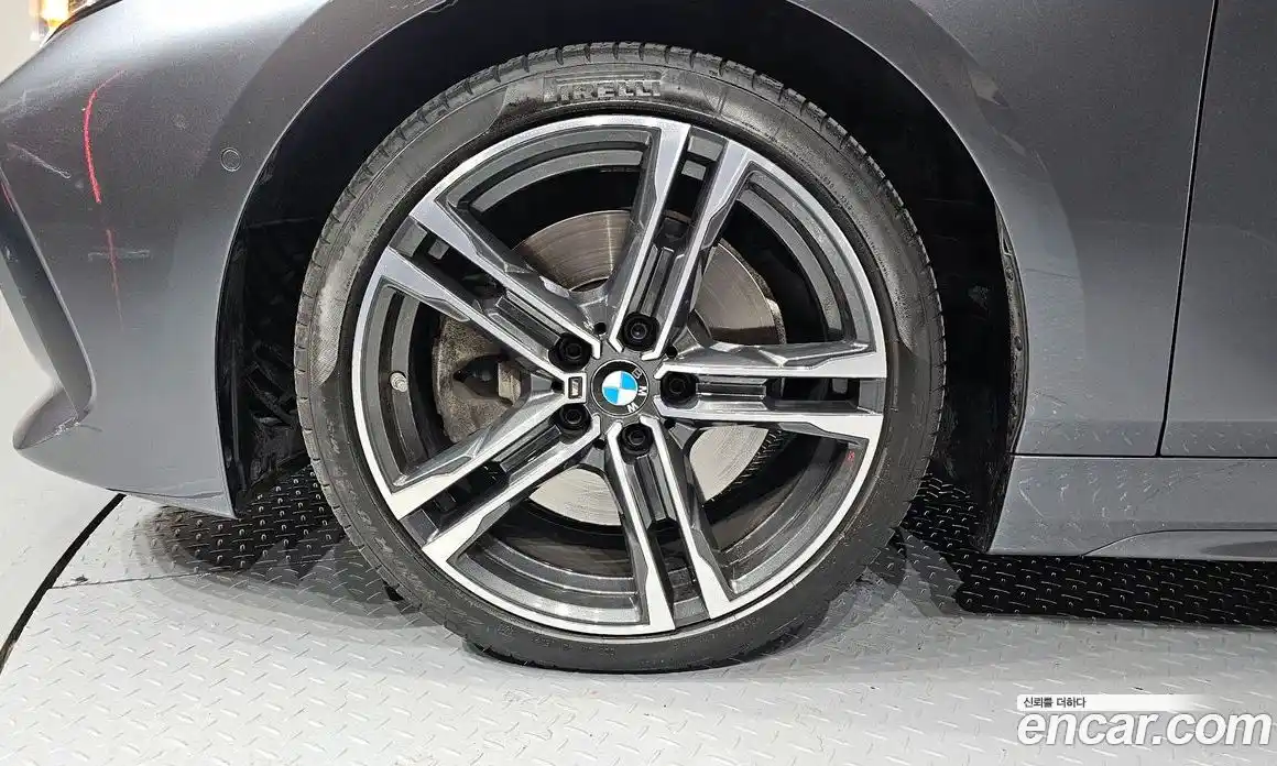 BMW 1-Series 2021 2.0 Автомат в Москве № 189463, фото 5