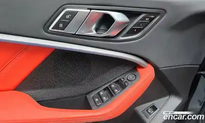 BMW 1-Series 2021 2.0 Автомат в Москве № 189463, миниатюра 9