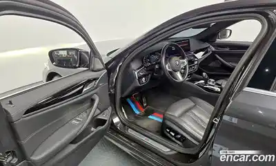 BMW 5-Series 2023 2.0 Автомат в Москве № 189732, миниатюра 3